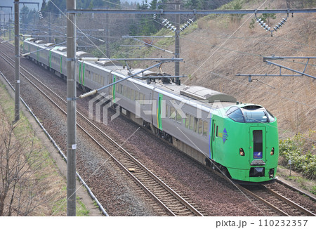 海峡線　知内ー木古内　JR北海道　789系　HE-105編成（函館）　スーパー白鳥 110232357