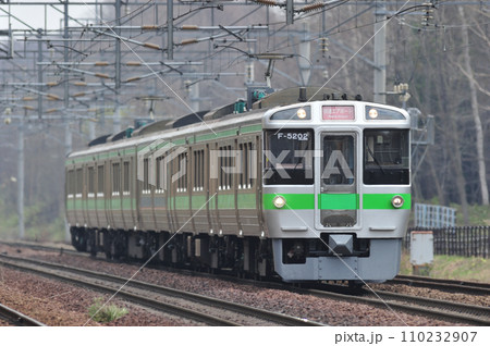 千歳線　西の里（信）　JR北海道　721系　F-5202編成（札幌）　エアポート 110232907