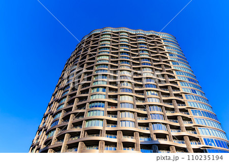 東京 渋谷区千駄ヶ谷の都市風景 パークコート神宮北参道ザタワー 東京 渋谷区千駄ヶ谷の都市風景 パークコート神宮北参道ザタワー 110235194