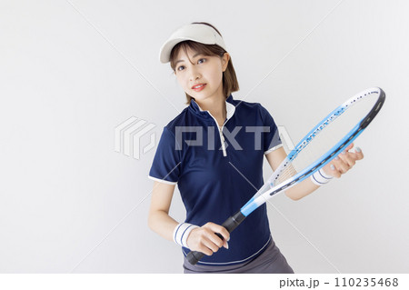テニス　女性 110235468
