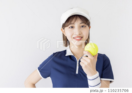 テニス　女性　イメージ 110235706