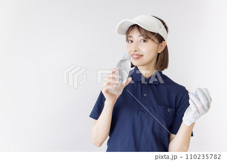 ゴルフ 女性 水 ゴルフ 女性 水 110235782