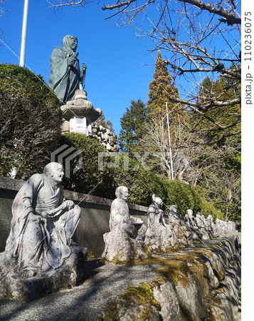 信濃比叡廣拯院の仏教大師最澄像 信濃比叡廣拯院の仏教大師最澄像 110236075