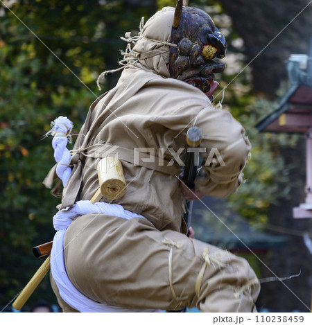 伝統の追儺式 110238459