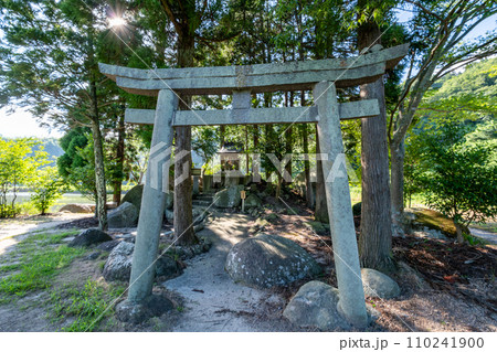 宮戸弁天 鳥取県東伯郡湯梨浜町宮内 宮戸弁天 鳥取県東伯郡湯梨浜町宮内 110241900