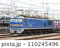 山陽本線・西明石駅付近を走行するEF510形電気機関車（500番台）牽引上り貨物列車 110245496