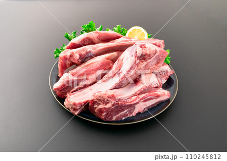 豚　スペアリブ 110245812