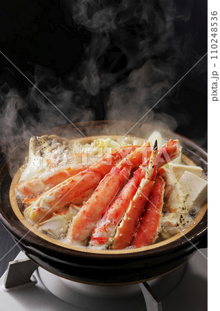 タラバガニを使った美味しい蟹鍋 110248536