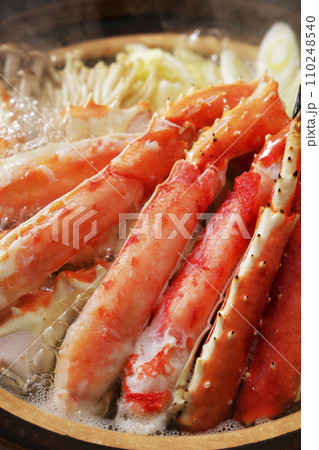 タラバガニを使った美味しい蟹鍋 110248540