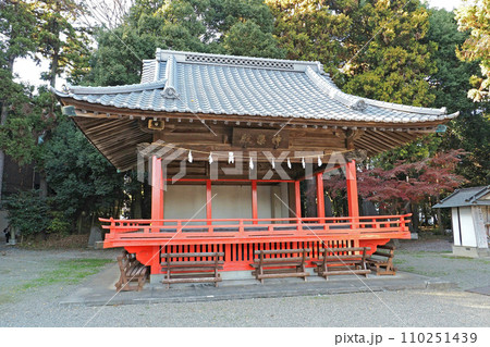 箭弓稲荷神社の神楽殿【埼玉県東松山市】 110251439