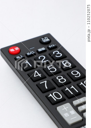 家電, リモコン, 電化製品, 機械, テレビ, デジタル家電, 生活家電, 再生, 停止, 電源 家電, リモコン, 電化製品, 機械, テレビ, デジタル家電, 生活家電, 再生, 停止, 電源 110252075