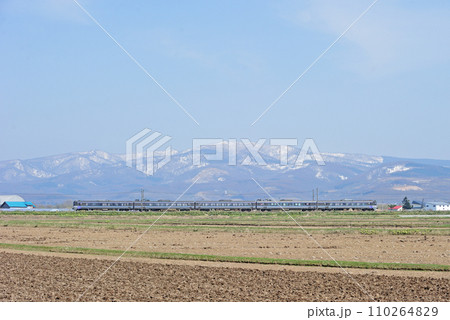 函館本線　江部乙ー妹背牛　JR北海道　785系　NE編成（札幌）　スーパーカムイ 110264829