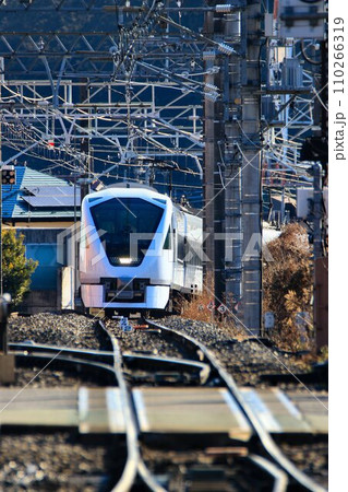 美しく輝く白磁の超豪華特急は日光・鬼怒川へ… 東武鉄道・新特急『スペーシアX』N100系 美しく輝く白磁の超豪華特急は日光・鬼怒川へ… 東武鉄道・新特急『スペーシアX』N100系 110266319