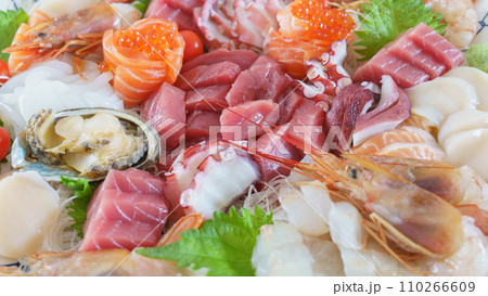 刺身の盛合せ・刺盛り　イメージ 110266609