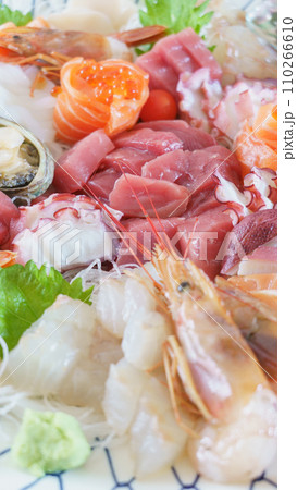 刺身の盛合せ・刺盛り　イメージ 110266610