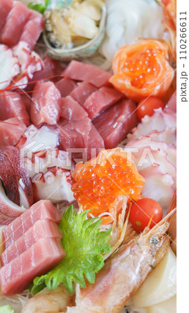 刺身の盛合せ・刺盛り イメージ 刺身の盛合せ・刺盛り イメージ 110266611