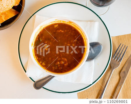 Potaje de lentejas, thick hearty lentil stew 110269801