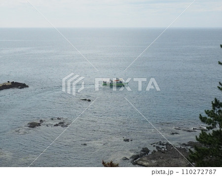 能登 巌門 遊覧船 能登 巌門 遊覧船 110272787