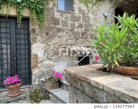 チヴィタ・ディ・バーニョレージョにあるかわいいお家 110277987