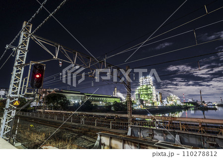 川崎の工場夜景【神奈川県・川崎市】 110278812