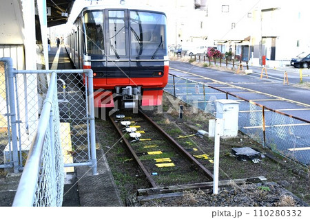 終着駅車止め 弥冨駅 終着駅車止め 弥冨駅 110280332