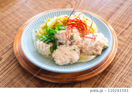 鶏つくね鍋 110281581