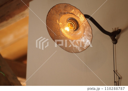 レトロな照明 レトロな照明 110288787