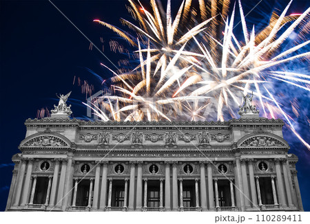 Fireworks over the Opera Garnier (Garnier Palace), Paris, France. Translation 110289411