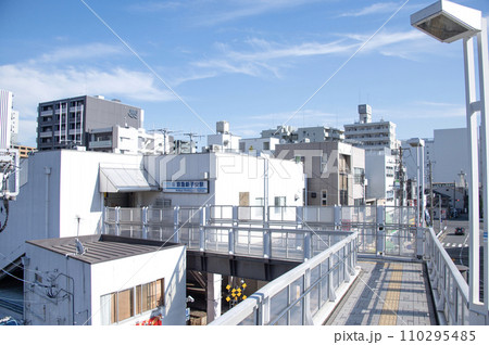 京急新子安駅 神奈川県横浜市神奈川区子安通り 京急新子安駅 神奈川県横浜市神奈川区子安通り 110295485