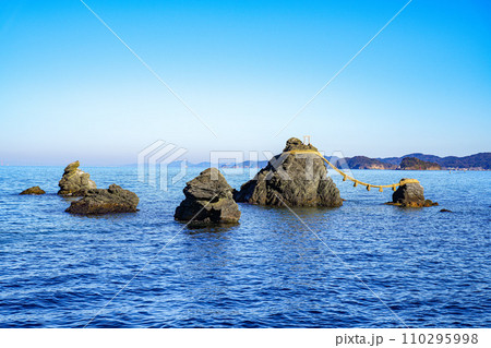 二見興玉神社 夫婦岩 二見興玉神社 夫婦岩 110295998