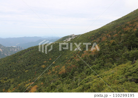 2023年10月の山梨県の金峰山の登山 110299195