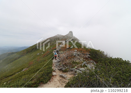 2023年10月の山梨県の金峰山の登山 110299218