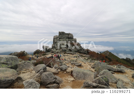 2023年10月の山梨県の金峰山の登山 110299271