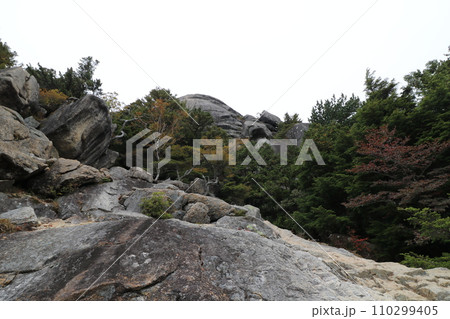 2023年10月の山梨県の金峰山の登山 110299405