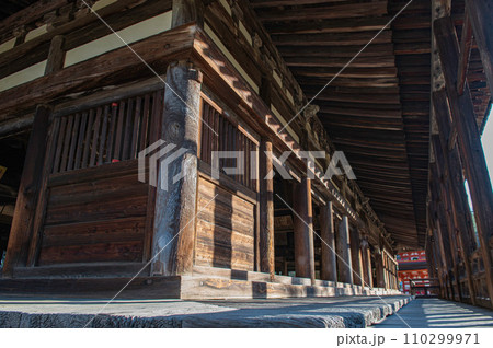 厳島神社の千畳閣（豊国神社） 110299971