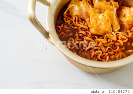 Korean instant noodles with dumplings Korean instant noodles with dumplings 110301279