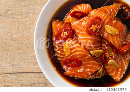 fresh salmon raw pickled in shoyu sauce 110301576