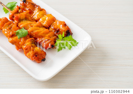 grilled chicken skewer with herbs and spices grilled chicken skewer with herbs and spices 110302944