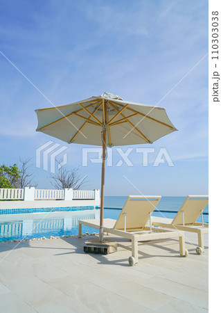 bed pool around swimming pool with sea background 110303038