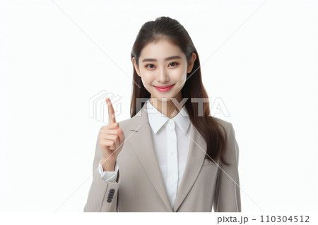 指をさす笑顔の女性（上・NO1・スーツ） 110304512