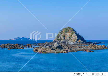のもざき恐竜パークから望む端島と田ノ子島 110305010