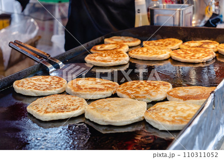 焼餅　シャオピン 110311052