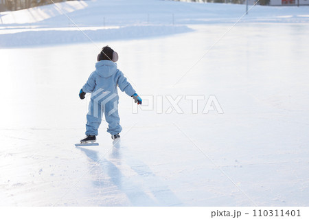 子供のスケート 110311401