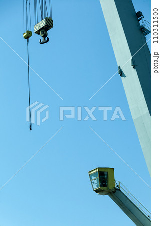 heavy load dockside cranes heavy load dockside cranes 110311500