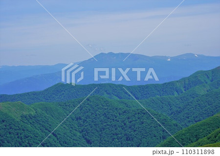 和賀岳からの秋田駒ヶ岳 110311898