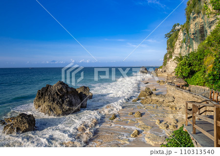 クブビーチ 110313540