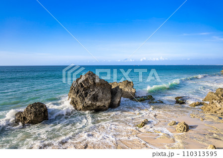 クブビーチ 110313595