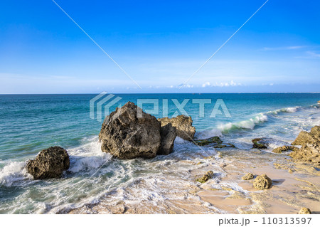 クブビーチ 110313597