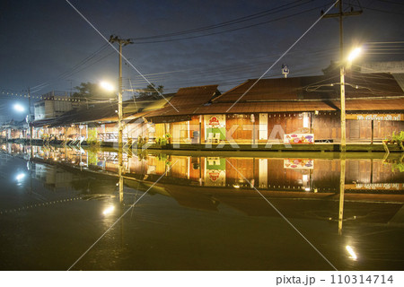 THAILAND AMPHAWA MAE KLONG RIVER 110314714