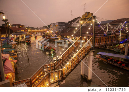 THAILAND AMPHAWA MAE KLONG FLOATING MARKET 110314736